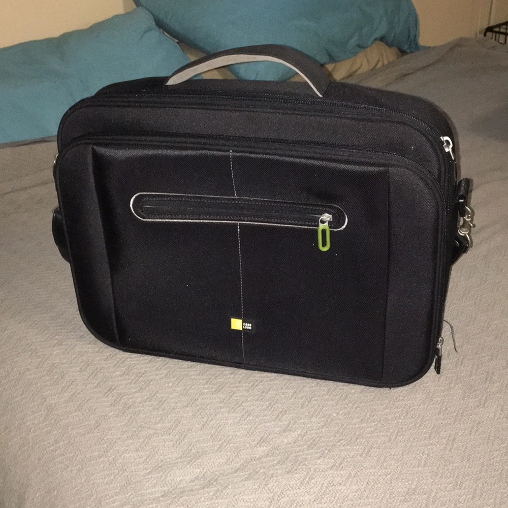 Laptop bag